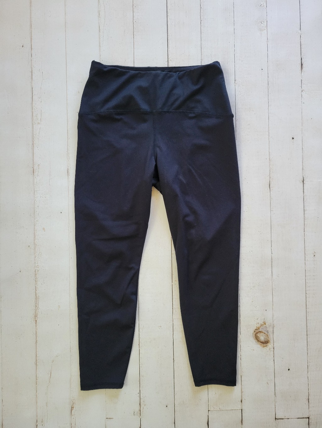 A New Day Women’s Regular Size L Black Solid Ankle Leggings Polyester Spandex